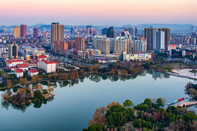 藍閑馬鞍山 自然與人文的和諧交融